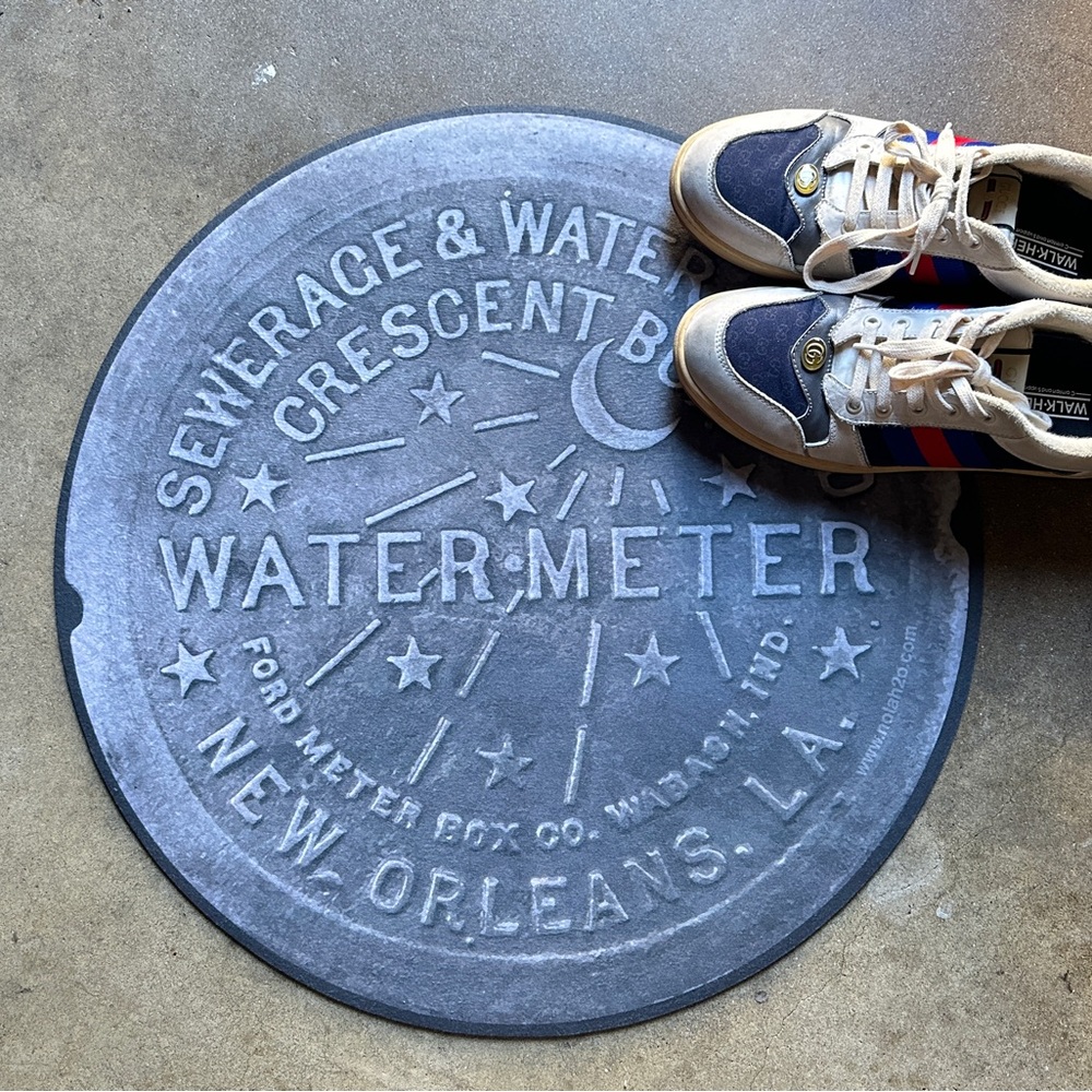 New *new* Orleans Water Meter Doormat 23” diameter - Picture 4 of 7